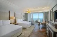 Queen Deluxe Skyline Sea View