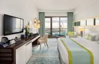 Club Sea View Room