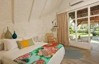 Premium Garden Bungalow