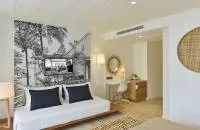 Superior Garden Room