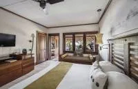 Deluxe Sea View Room