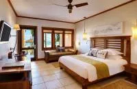 Deluxe Beach Front