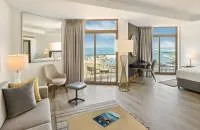 Premium One Bedroom Suite