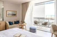 Ocean Deluxe Room