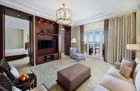 One Bedroom Club Suite
