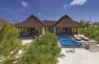 Family Beach Villa with Pool