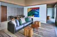 Rock Royalty Overwater Pool Villa (2-Bedroom)