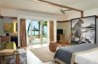 Executive Beachfront Adult Suite