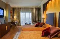 Deluxe Family Sea View Room