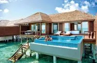 Deluxe Water Villa with Pool