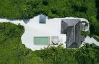 Deluxe Sunset Beach Villa with Pool