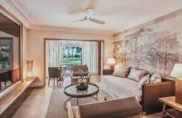 Executive Beach Front Suite