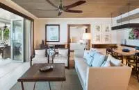 Peninsula Beach Access Suite