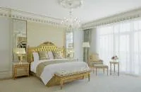 Signature Palm Suite