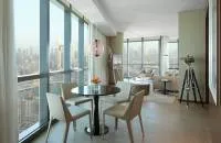 Premiere Suite