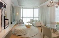 Charleston Suite