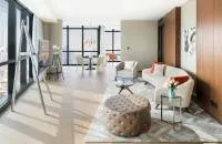 Paramount Suite