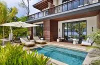 One Bedroom Bay House Suite with Plunge Pool