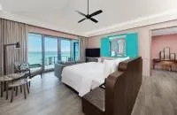 Lagoon Villa