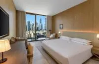 Superior Room City View - King