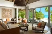 One Bedroom Beach Pool Residence