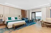 Luxury Family Palm Sea View Room