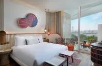 Marvelous Room