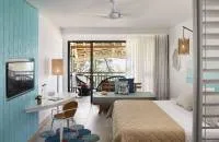 Deluxe Beach Front Room