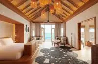 Two‐Bedroom Sunrise Water Villa with Pool