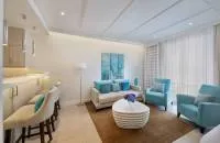 One Bedroom Apartment