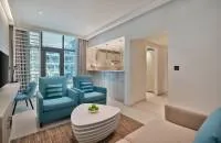 Superior One Bedroom Apartment