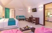 Sunset Family Beach Villa