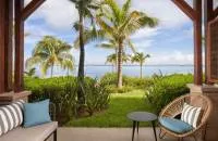 Beachfront Family Suite