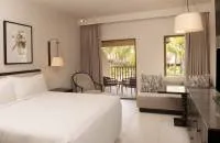 Grand Deluxe Room