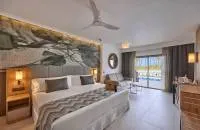 Swim Up Junior Suite Elite Club