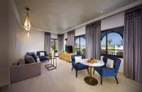 Two Bedroom Premium Suite Beach Front