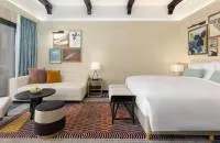 Superior King Room Garden View