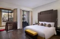 Deluxe Family Lagoon Access
