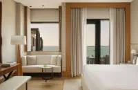 Rising Light Guestroom with Sea View