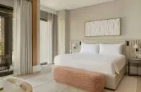 Waking Eclipse Suite with Resort View