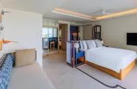 Premium Beachfront Room