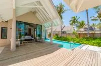 Deluxe Beach Pool Villa