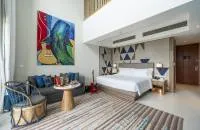 Silver Family Pool Suite (Duplex)