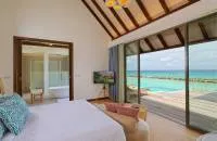 Semi-Ocean Pool Villa