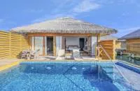 Lagoon Suite with Pool