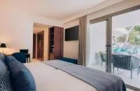 Standard Family Suite