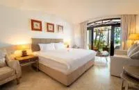 Beachfront Deluxe Room