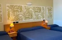 Quadruple Room with Sea View