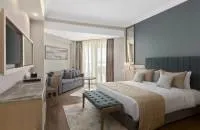 Main Building Superior room with garden view